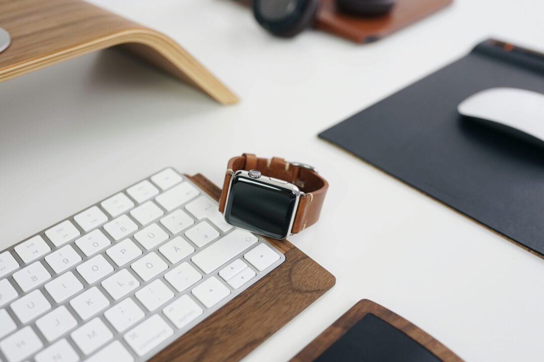 silver aluminum case Apple Watch on Apple Magic keyboard